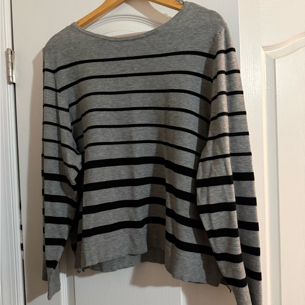 Liz Claiborne Gray and Black Striped Sweater